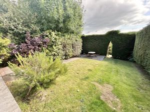 Photo 19- click for photo gallery